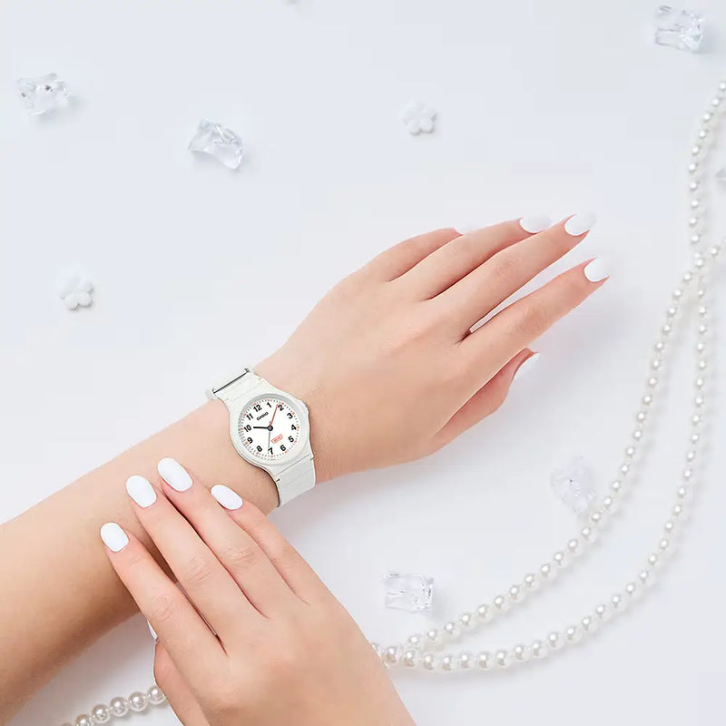 Casio Youth Analog LQ-24B-7BDF White Dial Resin Strap Women's Watch detail view